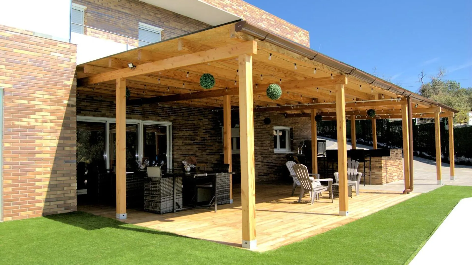 Villa Paraiso, Exclusiva, Todas Las Comodidades Girona