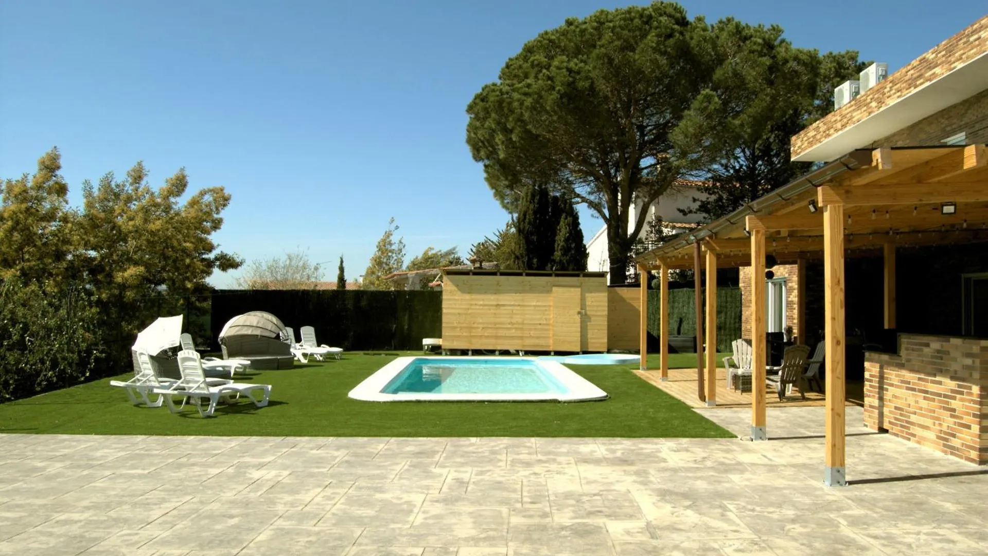Villa Paraiso, Exclusiva, Todas Las Comodidades Girona