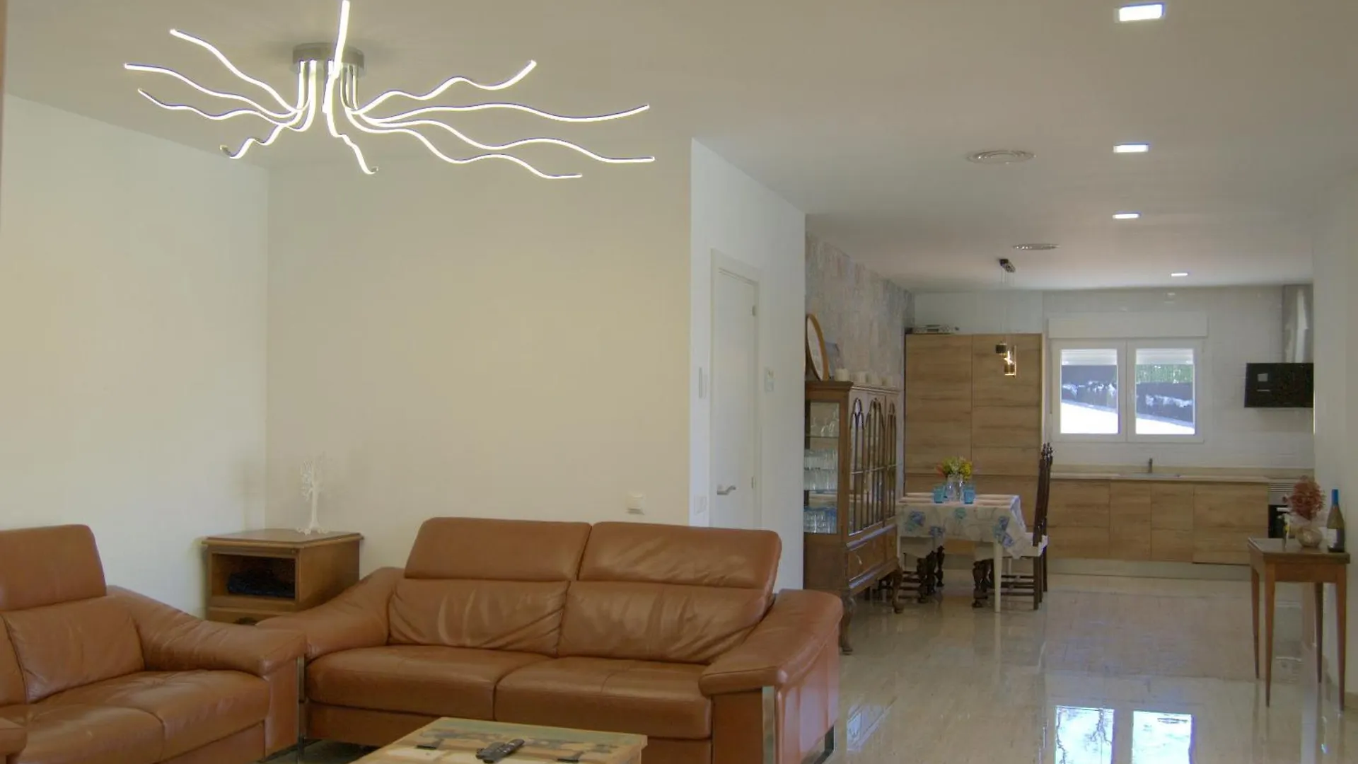 Villa Paraiso, Exclusiva, Todas Las Comodidades Girona