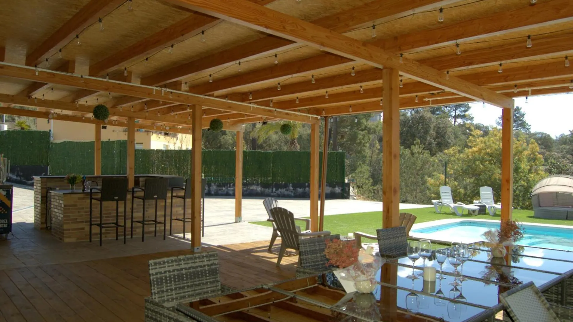 Villa Paraiso, Exclusiva, Todas Las Comodidades Girona