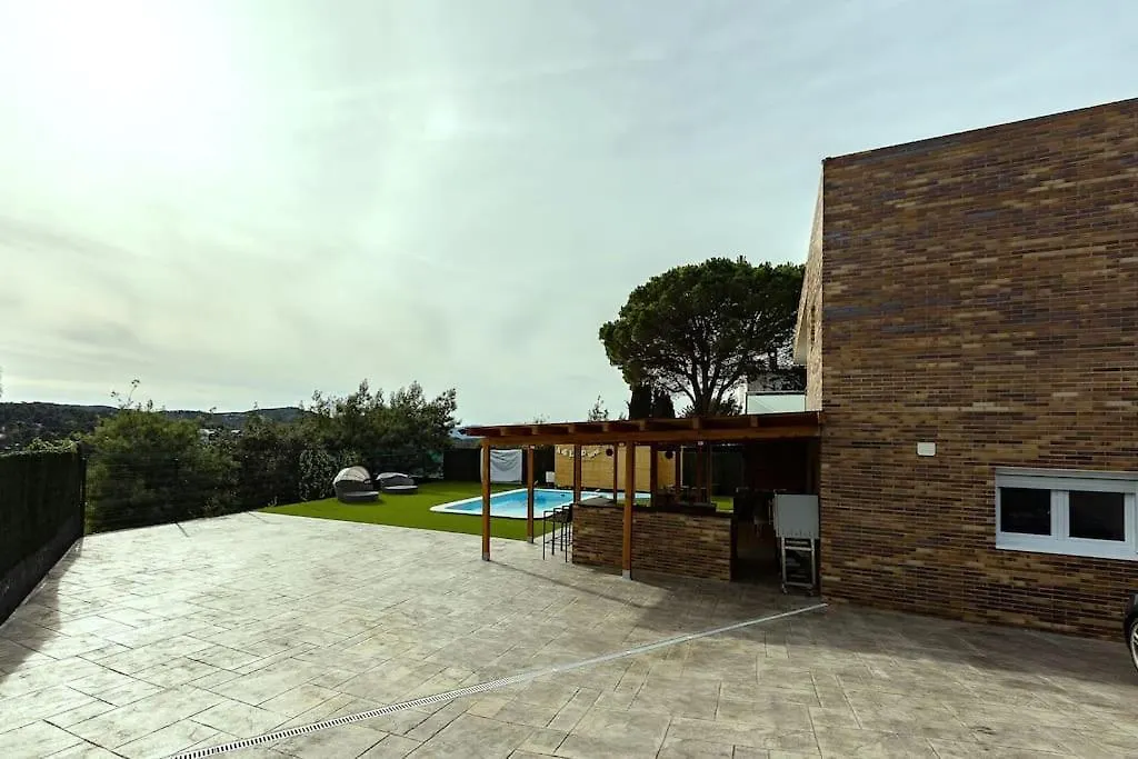 Villa Paraiso, Exclusiva, Todas Las Comodidades Girona